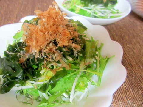 水菜とわかめの和風薬味サラダ